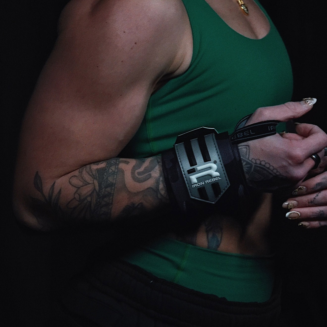 Apex Wrist Wraps (Black Camo)